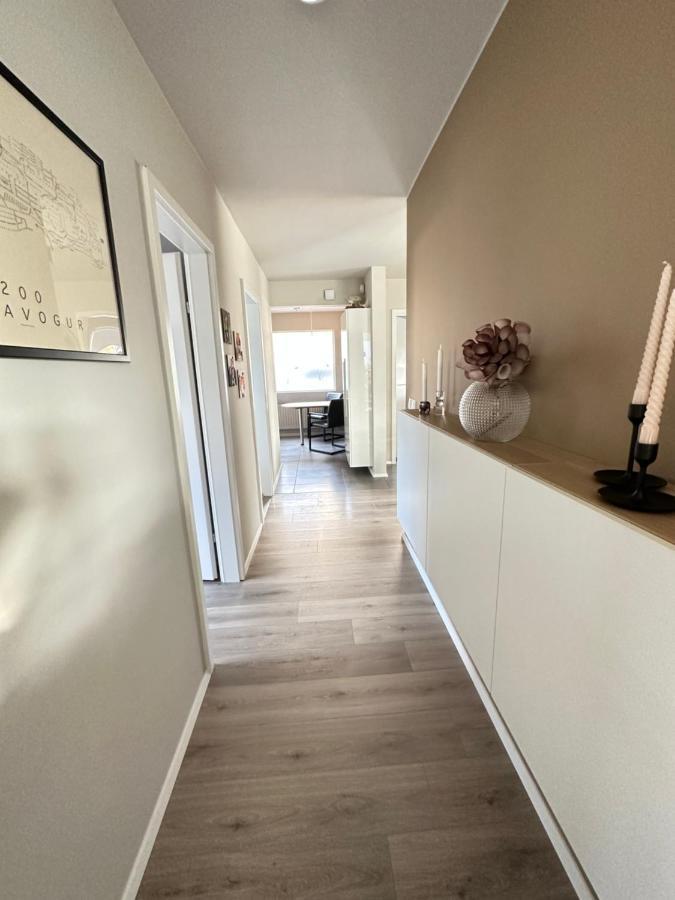 Spacious And Family Friendly Apartment In Kopavogur Reykjavík Exteriör bild
